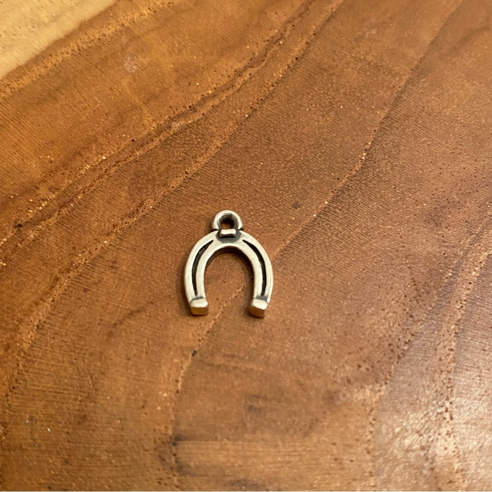 James Avery Horseshoe Charm, Sterling Silver Gem
